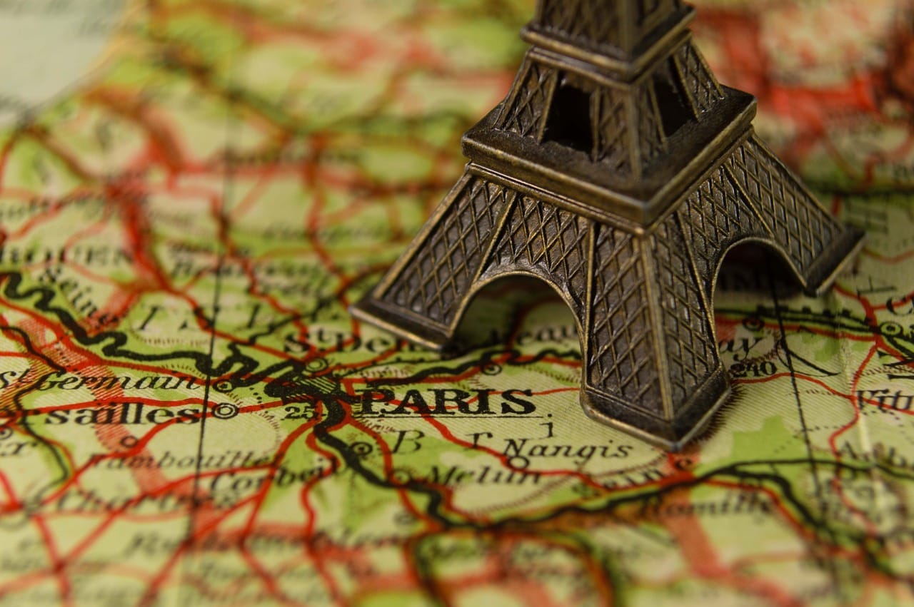 Paris'e İlk Kez Gelen Ziyaretçiler İçin Mutlaka Görülmesi Gereken En İyi 10 Yer